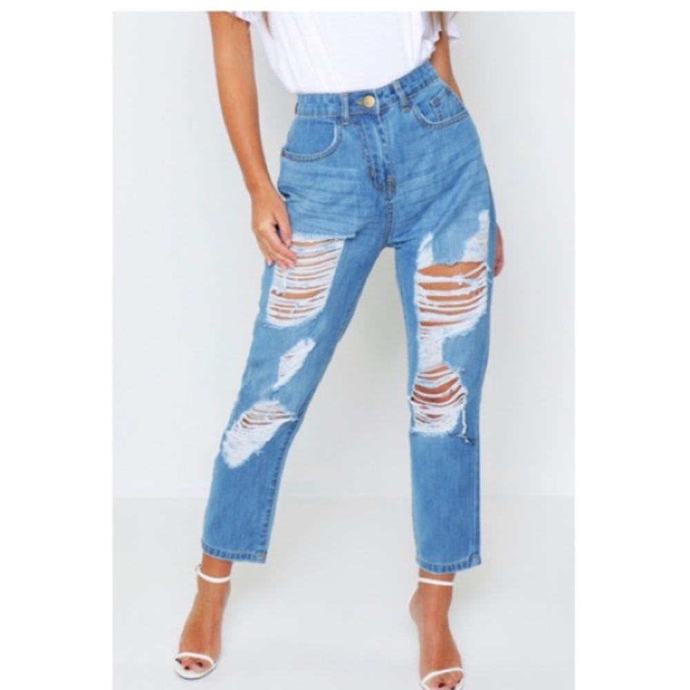boohoo petite extreme rip boyfriend jeans